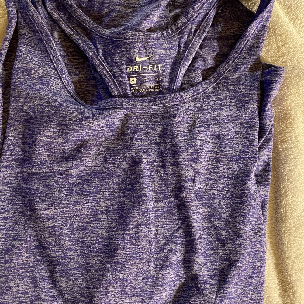Ladies purple Nike racer back tank - Picture 1 of 10